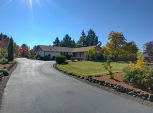 2780 Lone Pine Rd, Medford, OR 97504