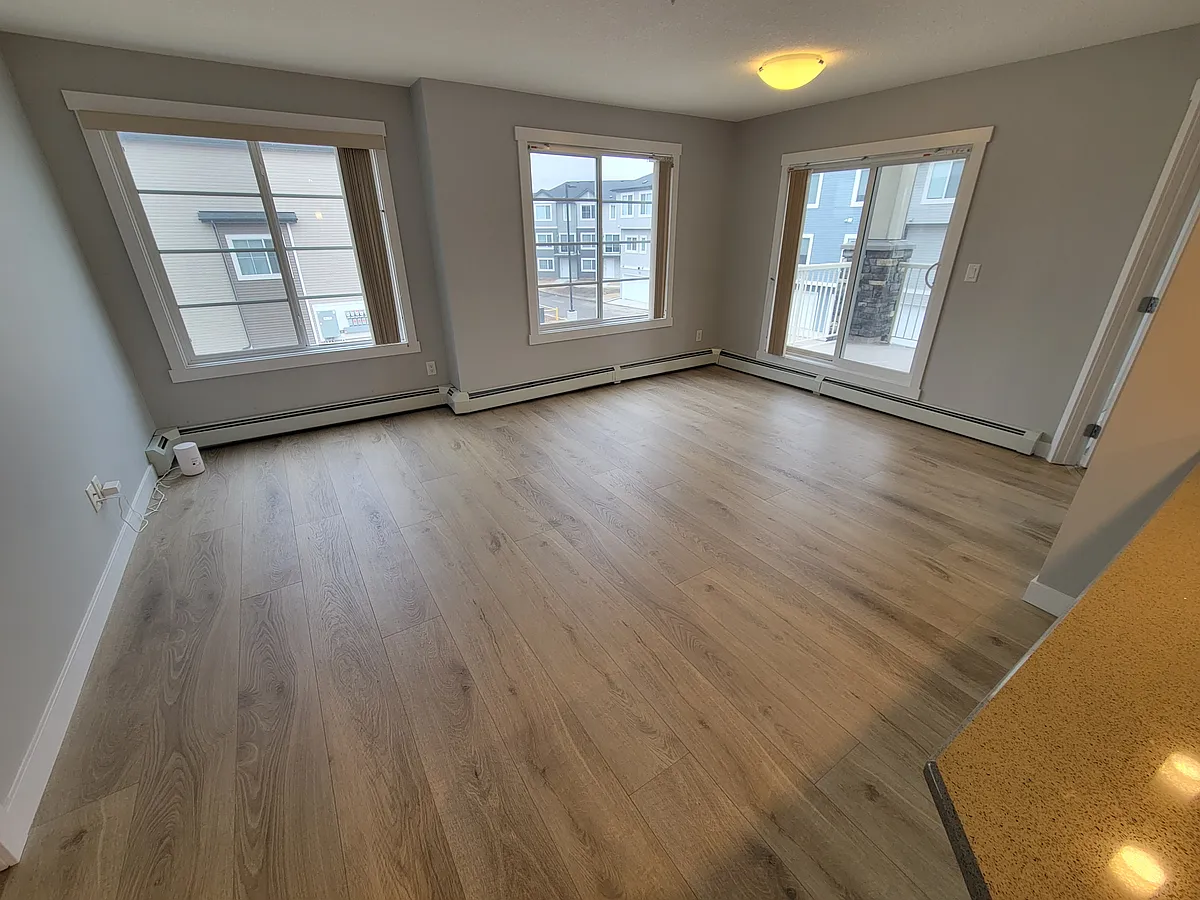 Building Photo - 3670 139th Ave NW #201