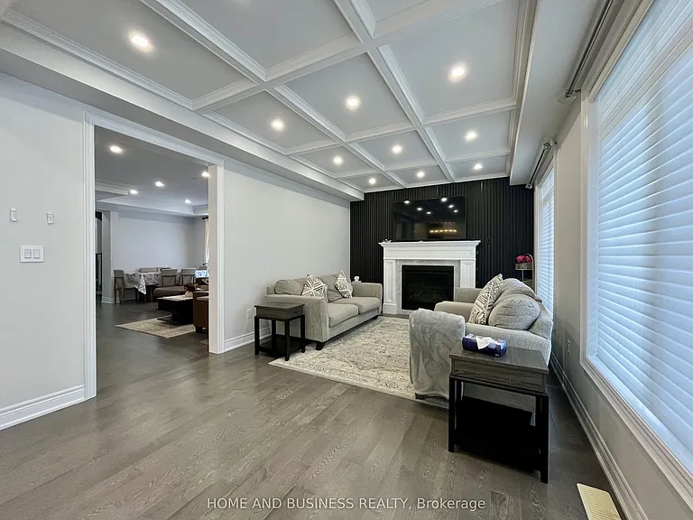 152 Marvin Ave — Photo 12