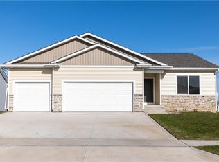 5420 Leyden Ave, Des Moines, IA 50317