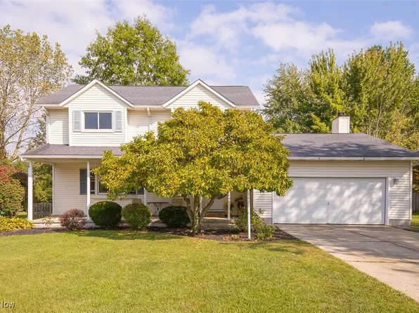 7325 Hidden Glen Dr, Amherst, OH 44001