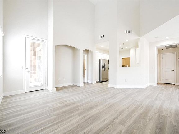 3rd image of 3975 N Hualapai Way Unit 228