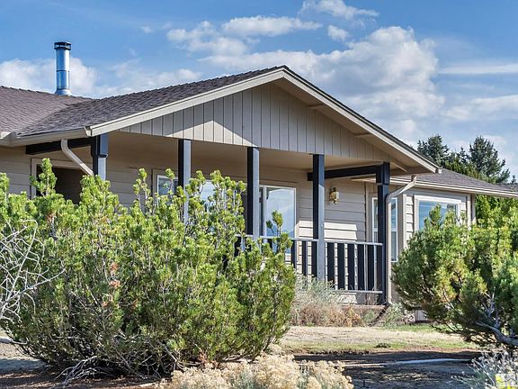 3rd image of 1059 Tenabo Ln
