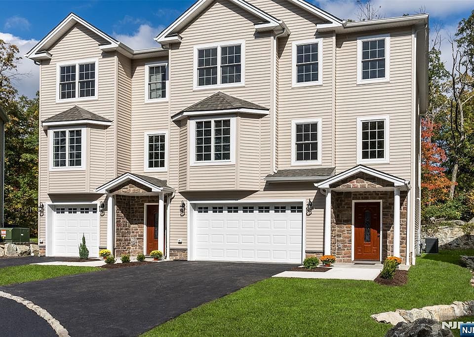 1st image of 5 Stanley Way