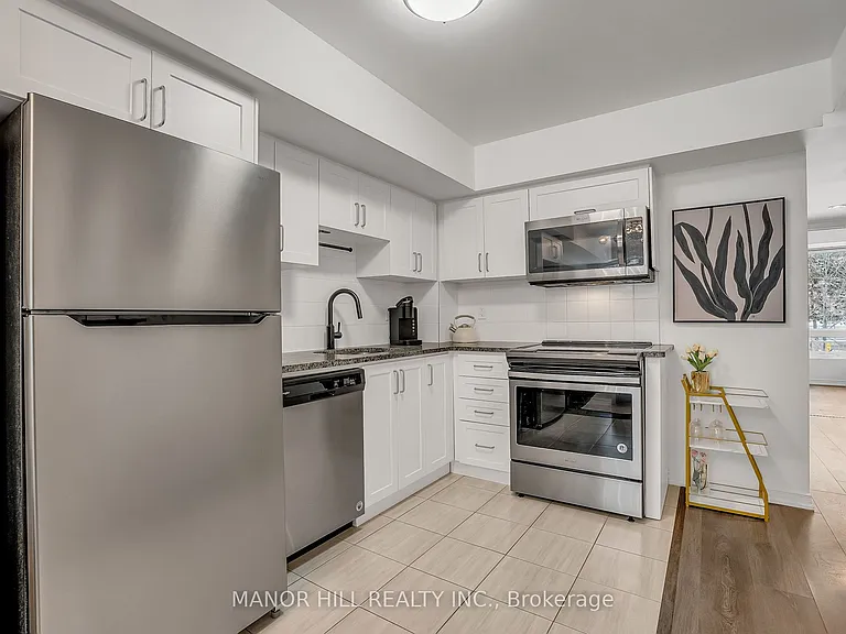 7 Applewood Ln #228 — Photo 15