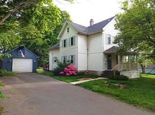 70 Durant St, Middletown, CT 06457