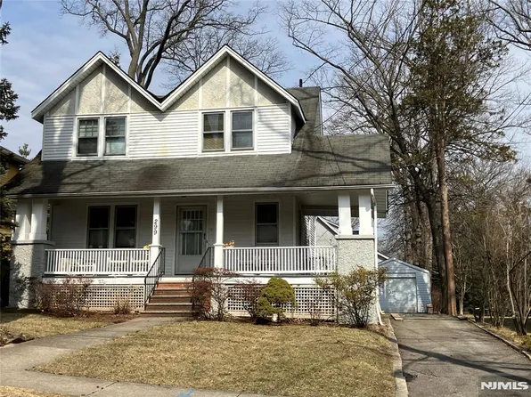 299 Rutland Ave, Teaneck, NJ 07666