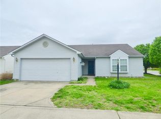 4502 Driftwood Ln, Greenwood, IN