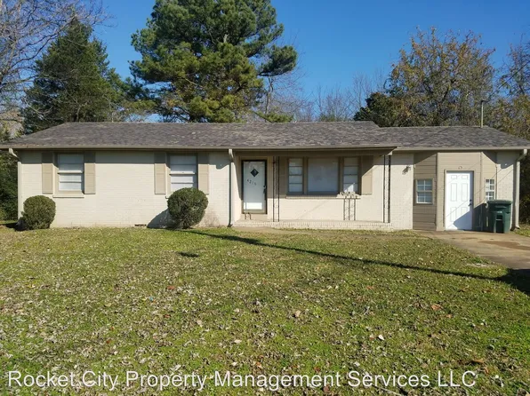 4216 Scottdale Pl NW, Huntsville, AL 35810