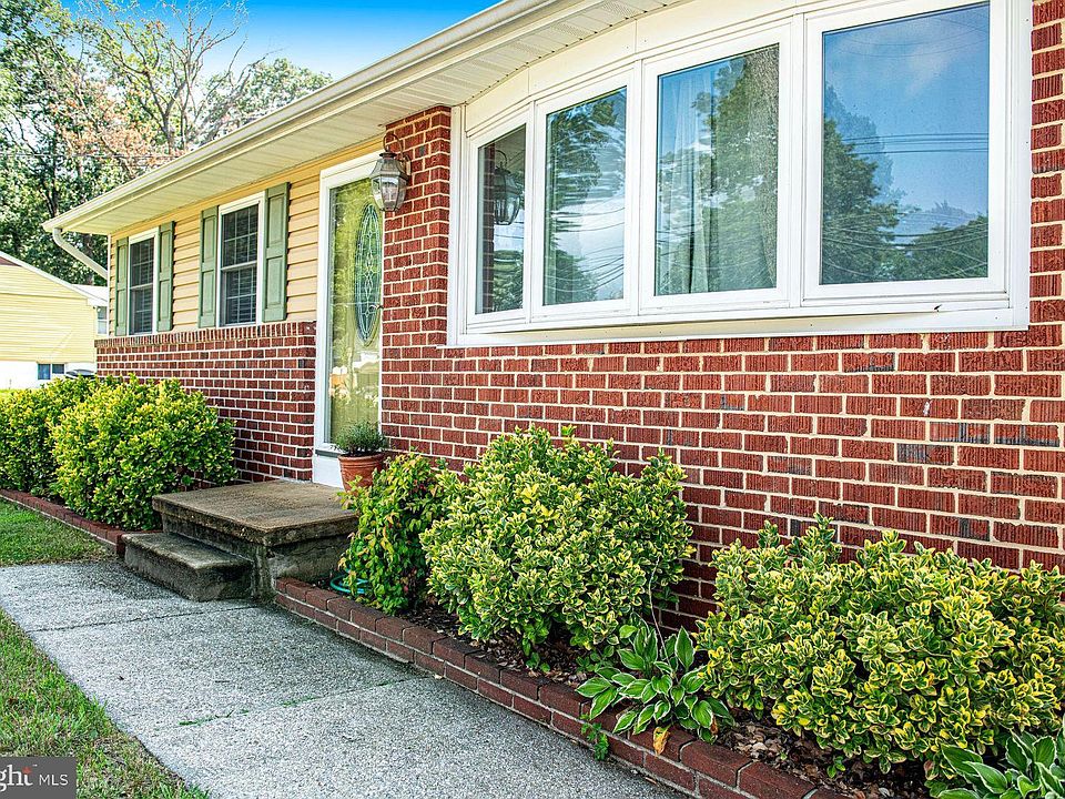 1st image of 7967 Catherine Ave