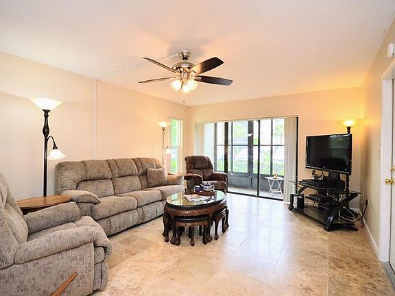4th image of 3100 Lake Pine Way APT D1