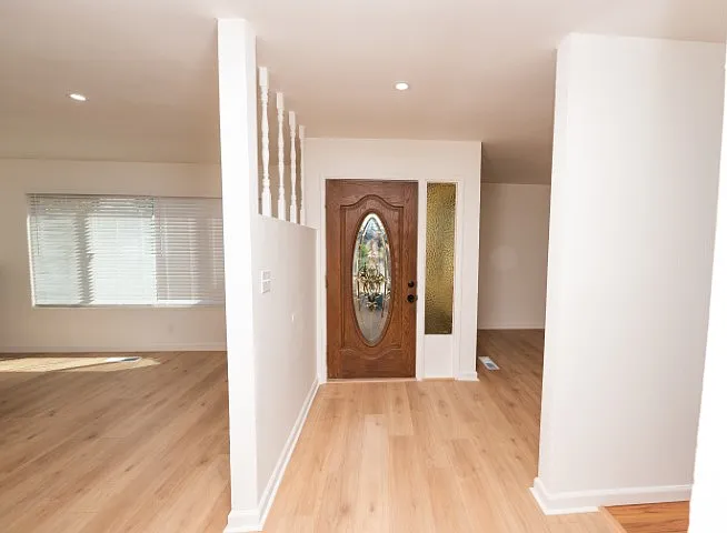 3115 Marvelle Ln — Photo 3