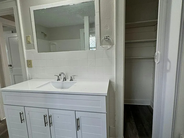 623 Storer Ave — Photo 16