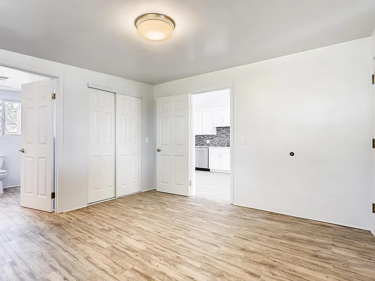 1215 S Judd St — Photo 10