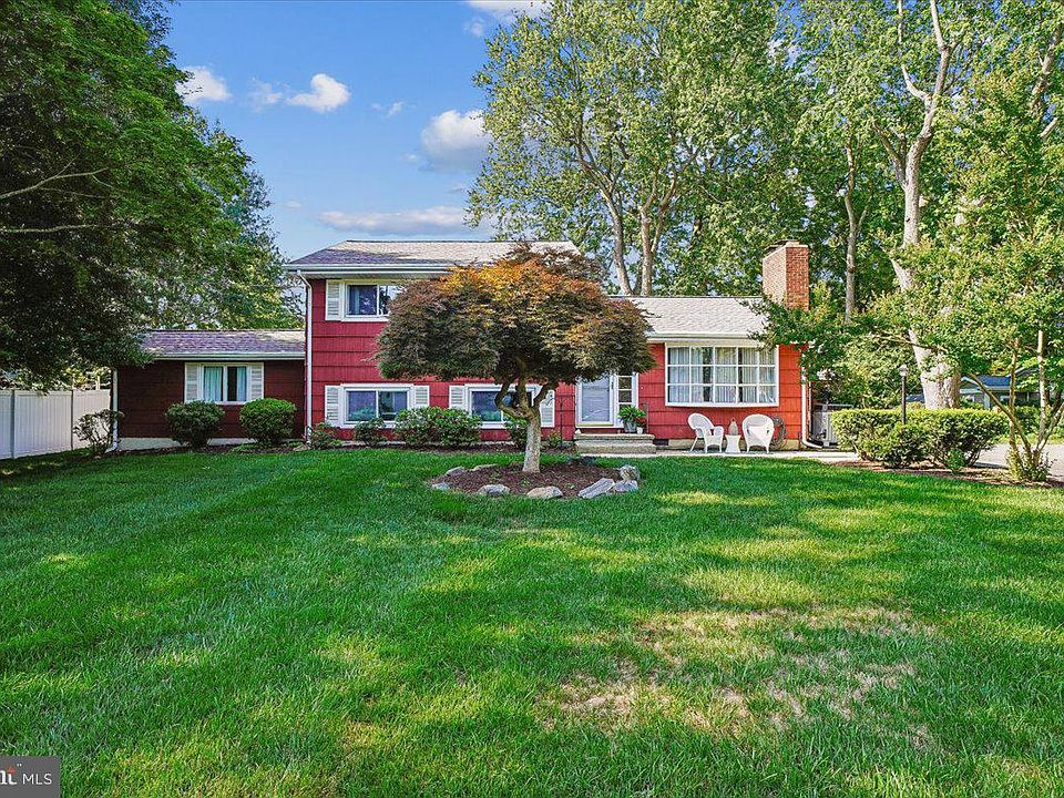 1st image of 4866 Church Ln