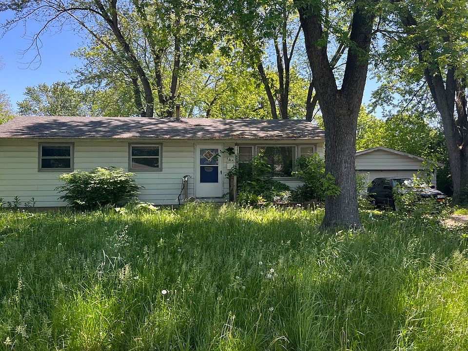 1st image of 107 Bellevue Dr