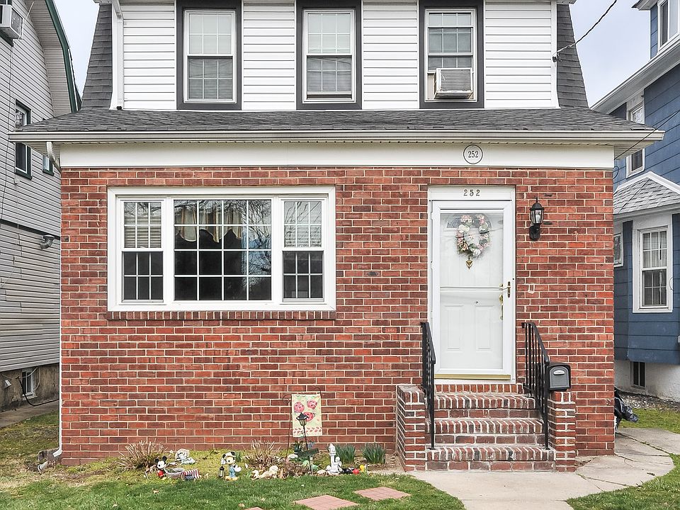 1st image of 252 Decker Ave