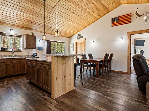 3rd image of 50 Aspen Ct