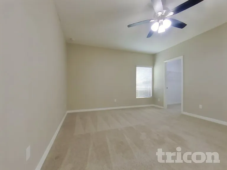 95 Prairie Falcon Dr — Photo 7