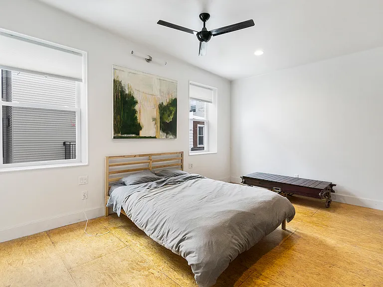 2020 E Fletcher St #1&2 — Photo 25