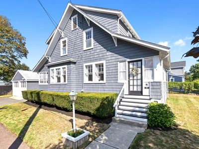 17 Coolidge St, Stoneham, MA, 02180