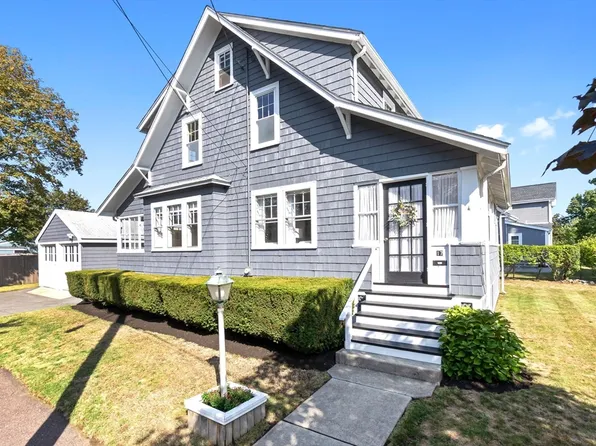 17 Coolidge St, Stoneham, MA 02180