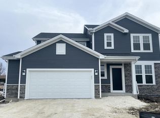 N161W21815 Daisy Dr, Jackson, WI 53037