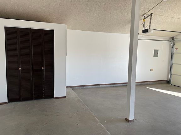 5th image of 1707 Sammy Davis Pl