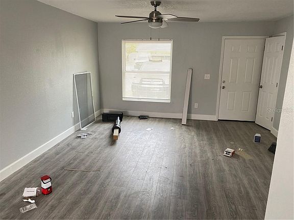 3rd image of 3836 Laso Way