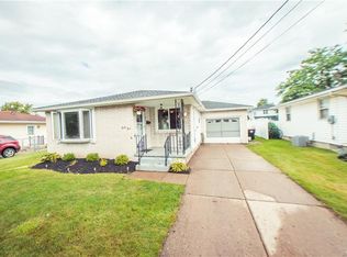 55 Roosevelt Ave, Lancaster, NY 14086