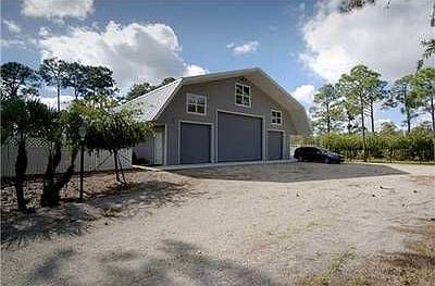 5th image of 4610 SW Laurel Oak Ter