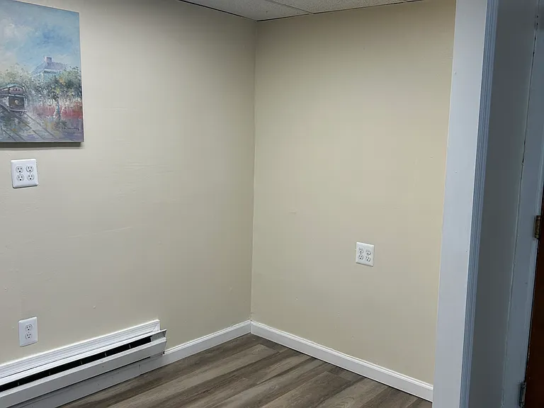 936 W State St #2 — Photo 3