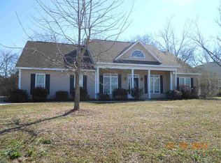 241 Grove Ln, Kathleen, GA 31047