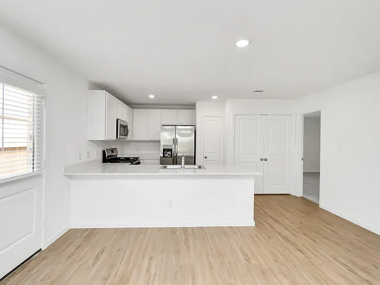 1615 Windrose Bnd — Photo 10