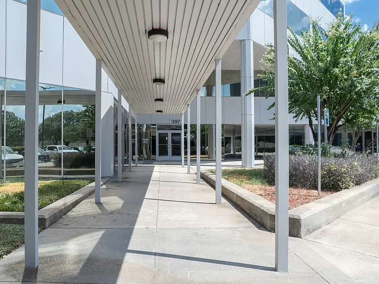 397 N Sam Houston Pkwy W #110 — Photo 4