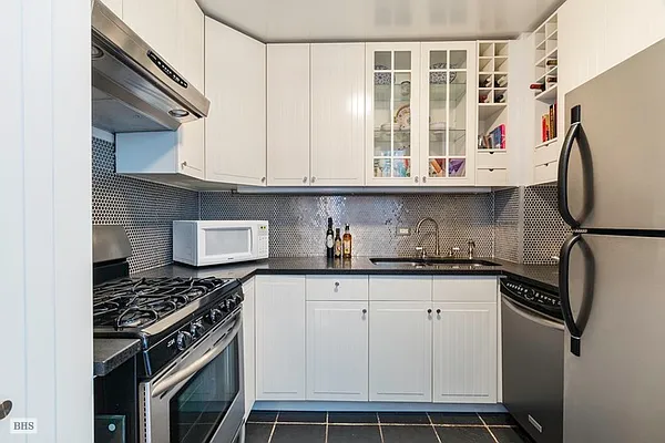 Sold by Brown Harris Stevens | media 11