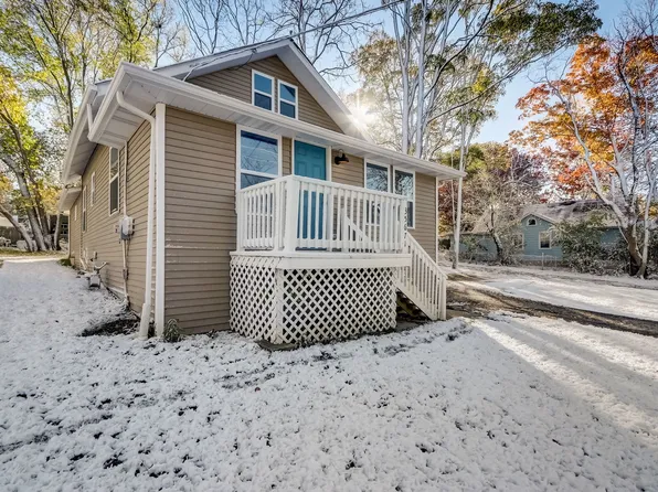 35671 N Wilson Rd, Ingleside, IL 60041