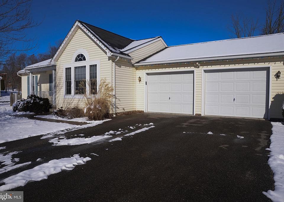 1st image of 13021 Primrose Ln