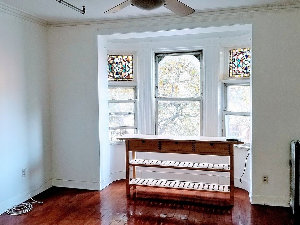 1st image of 188 Lefferts Pl #2
