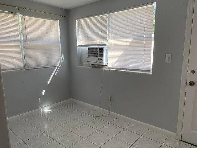2 bed, 1.0 bath, 1100 sqft, $1,850 — Photo 4