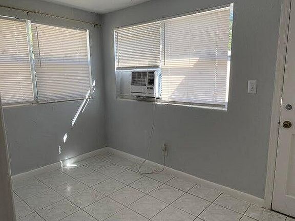 4th image of 520 52nd St