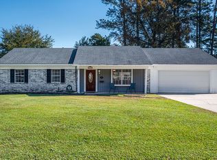 307 Hermitage Rd, Pineville, LA 71360