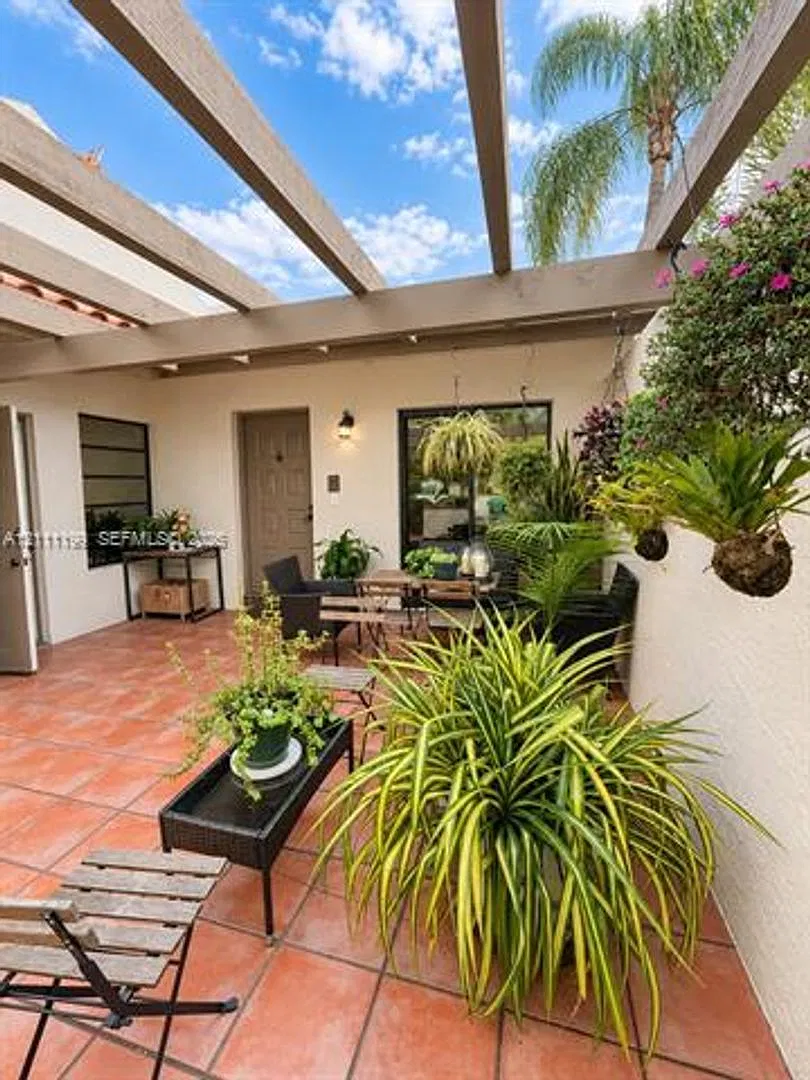 11404 SW 87th Ter th 11404, Miami, FL 33173 — Photo 3