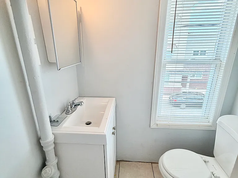 86 Wilson Pl #1A — Photo 12