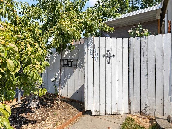 3rd image of 1570 S Peach St Spc 147