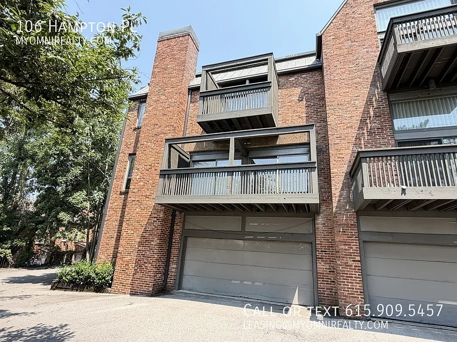 106 Hampton Pl