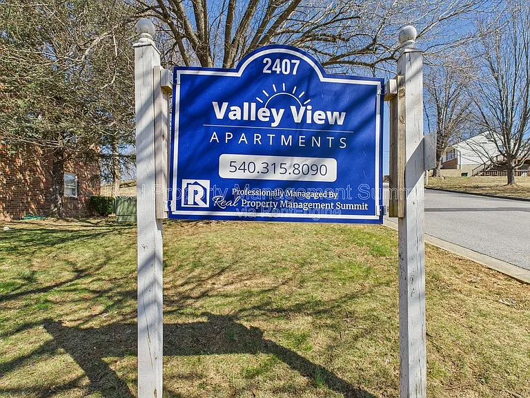 2407 Bare St. — Photo 26