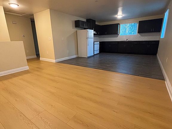 3rd image of 522 W 51st St