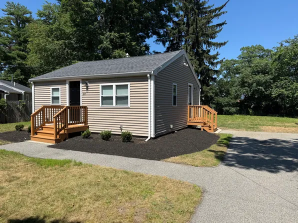 19 Birch Ter, Carver, MA 02330