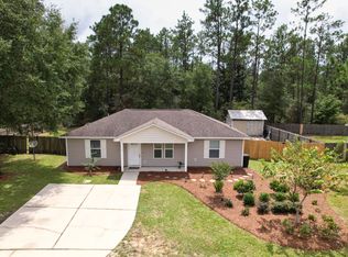 1161 Caswell Rd, Defuniak Springs, FL 32433